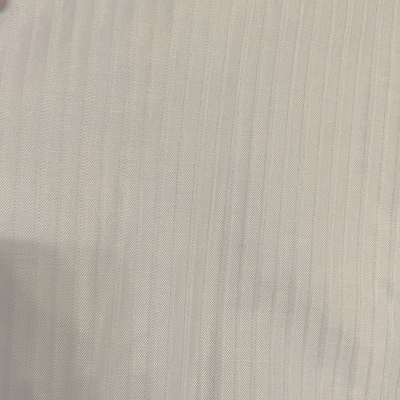 Kenneth Cole Reaction light blue slim fit button down! - Picture 2 of 4